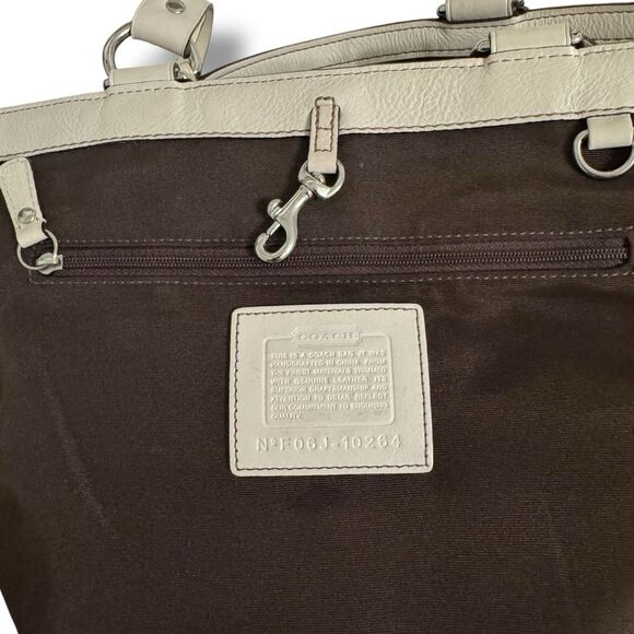 Coach Hamptons Large Signature Python Hobo Handbag Brown - Picture 8 of 11